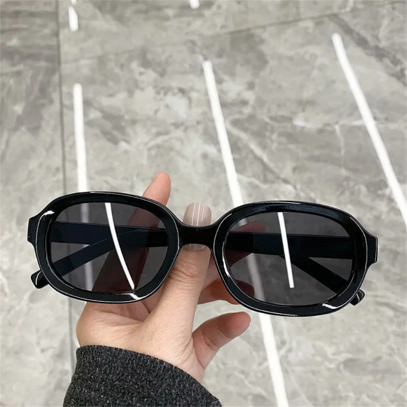 Occhiali da sole quadrati di a - Vintage Fashion Enthusiasts recensione e prezzo